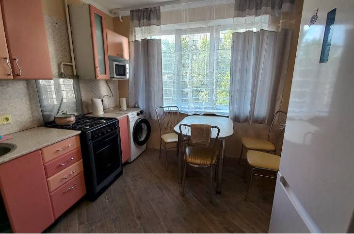 3-Комнатная квартира на сутки в  Пинске,  Федотова ул., 2   изображение 3 - kvartirka.by