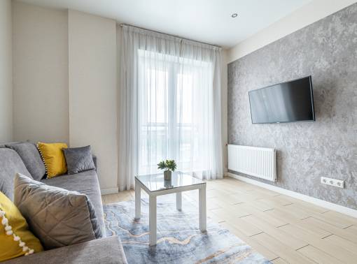 1-комнатная квартира на сутки. Минск Маяк. Метро 3 минуты. Бесконтактное заселение. Wi-Fi. Кухня объединена с жилой зоной. Отдельная спальня. - kvartirka.by