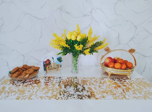 Большой телевизор - 86 диагональ. Завтрак. Кондиционер - kvartirka.by