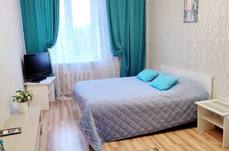 2-Комнатная квартира на сутки в  Минске,  Коммунистическая ул., 4    изображение 1 - kvartirka.by