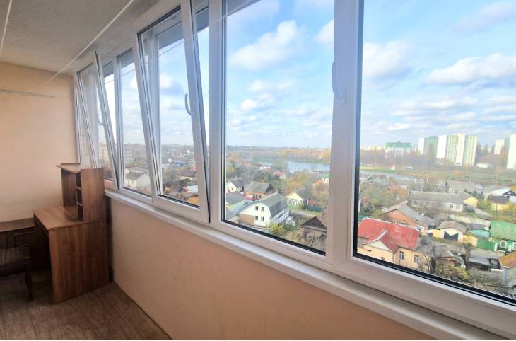 3-Комнатная квартира на сутки в  Гомеле,  Рощинская ул., 10    изображение 2 - kvartirka.by