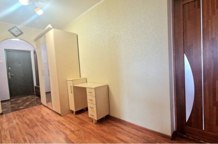 3-Комнатная квартира на сутки в  Гомеле,  Рощинская ул., 10    изображение 6 - kvartirka.by