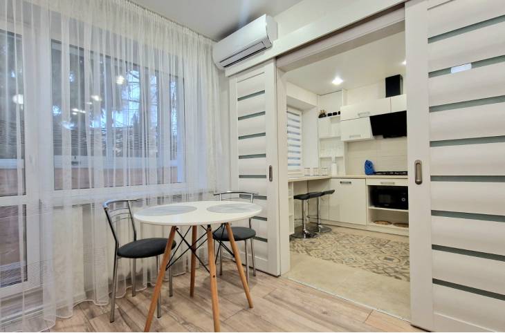 3-Комнатная квартира на сутки в  Гомеле,  Победы пр., 12а    изображение 1 - kvartirka.by