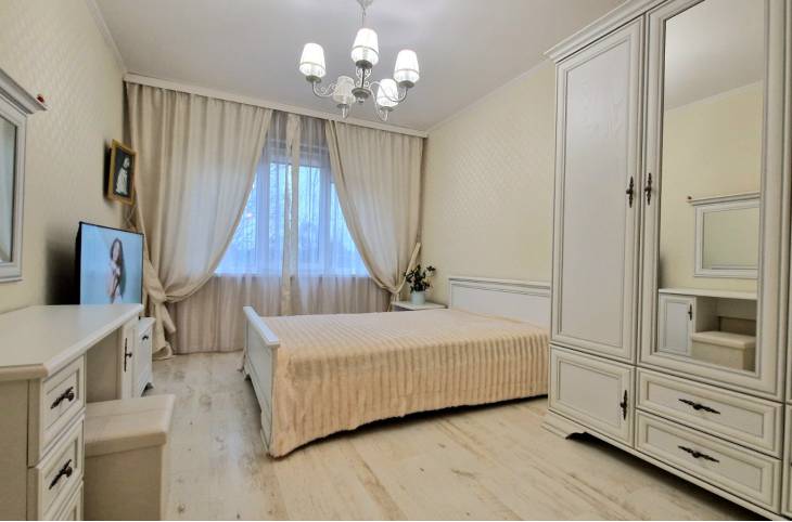 4-Комнатная квартира на сутки в  Гомеле,  Ильича ул., 194б    изображение 1 - kvartirka.by