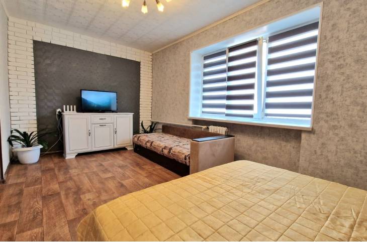 1-Комнатная квартира на сутки в  Гомеле,  Карповича ул., 10    изображение 1 - kvartirka.by