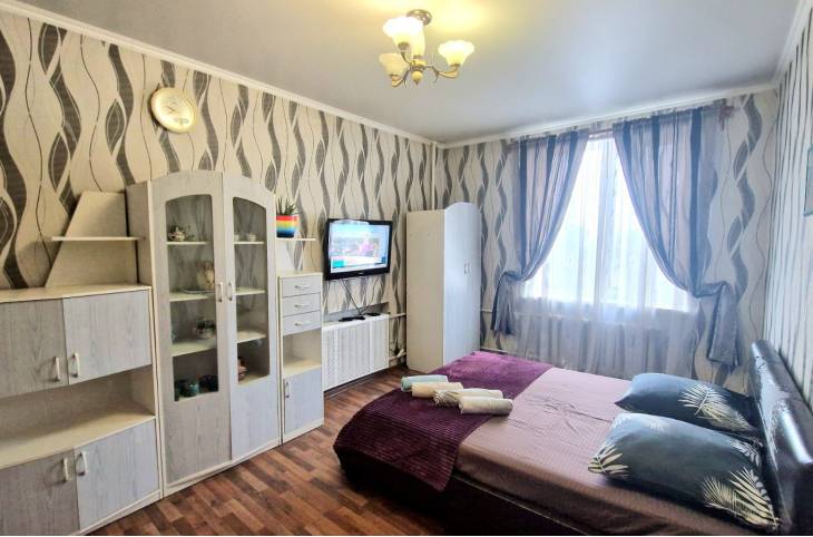 3-Комнатная квартира на сутки в  Гомеле,  Кирова ул., 47    изображение 1 - kvartirka.by