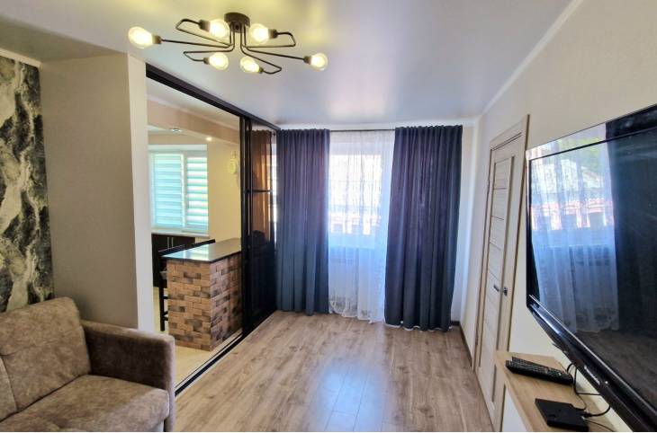 2-Комнатная квартира на сутки в  Гомеле,  Трудовая ул., 6    изображение 1 - kvartirka.by