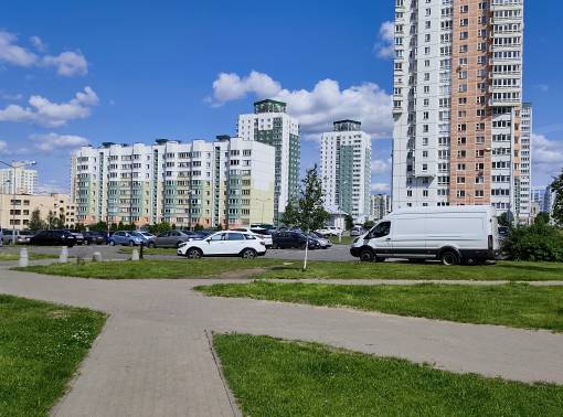 Уютная квартира на 19 этаже с видом на парк! - kvartirka.by