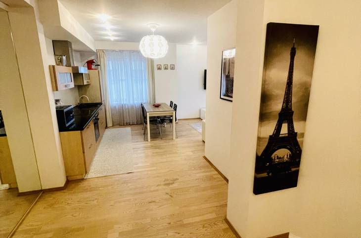 3-Комнатная квартира на ночь в  Минске,  Немига ул., 42    изображение 4 - kvartirka.by