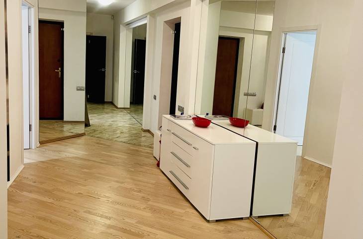 3-Комнатная квартира на ночь в  Минске,  Немига ул., 42    изображение 9 - kvartirka.by