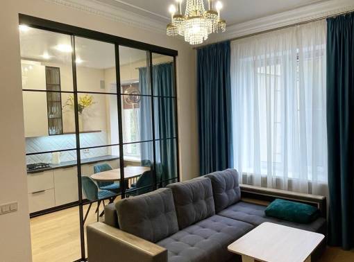 Квартира в знаменитом «Доме под часами» - kvartirka.by