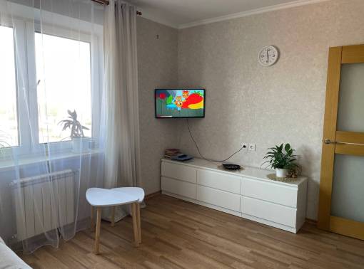 РЕАЛЬНАЯ ЦЕНА. Центр, на недели, часы, сутки - рядом с гостиницей "Лучеса" - kvartirka.by