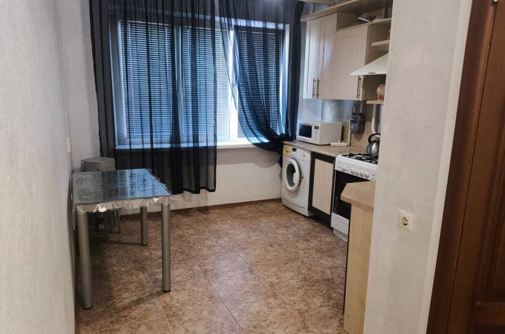 4-Комнатная квартира на сутки в  Пинске,  Первомайская ул., 189    изображение 7 - kvartirka.by