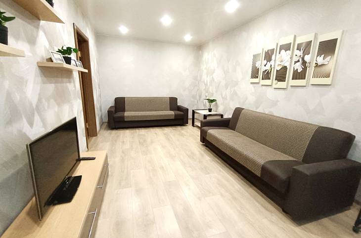 2-Комнатная квартира на сутки в  Новополоцке,  Купалы Янки ул., 12А    изображение 2 - kvartirka.by