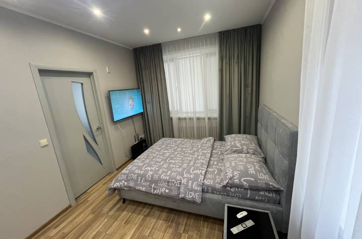 1-Комнатная квартира на сутки в  Пинске,  Иркутско-Пинской Дивизии ул., 15    изображение 1 - kvartirka.by