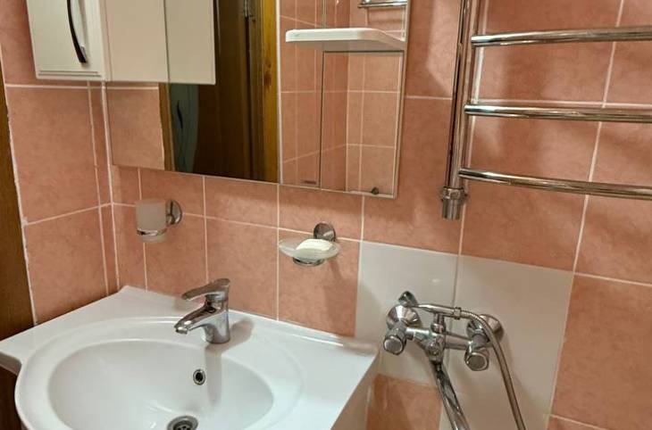 3-Комнатная квартира на сутки в  Барановичах,  50 лет ВЛКСМ ул., 42 В    изображение 7 - kvartirka.by