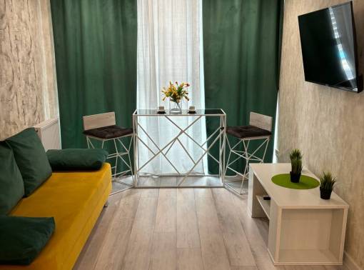 Уютная евродвушка в новостройке около метро - kvartirka.by