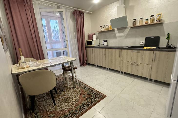 3-Комнатная квартира на сутки в  Барановичах,  Жукова ул., 24    изображение 2 - kvartirka.by