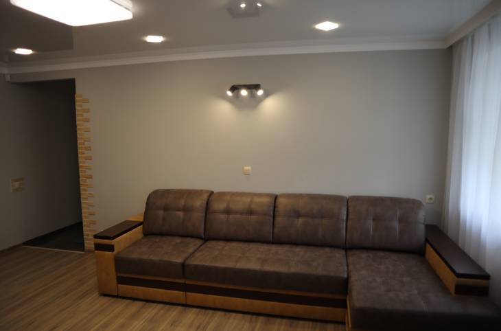 3-Комнатная квартира на сутки в  Пинске,  Ленина пл., 4    изображение 13 - kvartirka.by