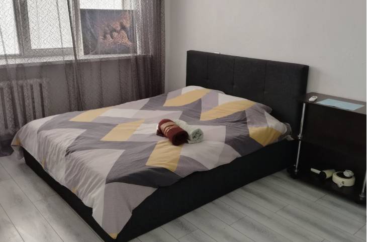 1-Комнатная квартира на сутки в  Полоцке,  Скорины Франциска пр-т., 23    изображение 1 - kvartirka.by