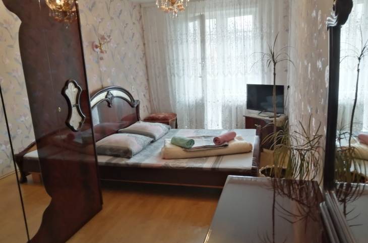 3-Комнатная квартира на сутки в  Солигорске,  Парковая ул., 22    изображение 1 - kvartirka.by