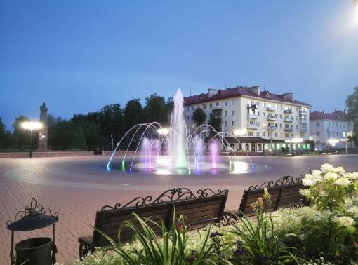 Квартирка у фонтана 2+2+1 - kvartirka.by