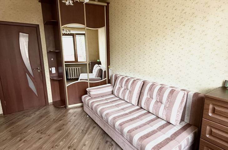 1-Комнатная квартира на сутки в  Минске,  Артиллеристов ул., 11а    изображение 1 - kvartirka.by