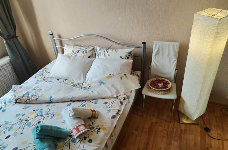 2-Комнатная квартира на сутки в  Минске,  Ложинская ул., 19    изображение 1 - kvartirka.by