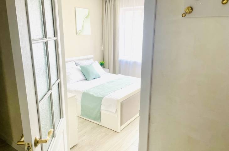 2-Комнатная квартира на сутки в  Новополоцке,  Молодежная ул., 99    изображение 1 - kvartirka.by