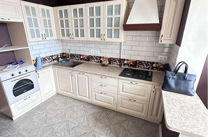 4-Комнатная квартира на сутки в  Бобруйске,  Урицкого ул., 137    изображение 1 - kvartirka.by