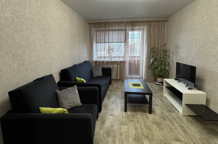 2-Комнатная квартира на сутки в  Минске,  Кулешова ул., 10    изображение 1 - kvartirka.by