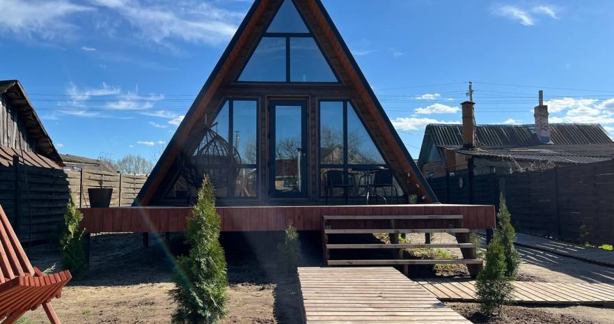 Сдаётся уютный A-frame дом " CHILL " в Гомельской области, г.Добруш, ул. Кривенченко, д.55  изображение 3 - kvartirka.by