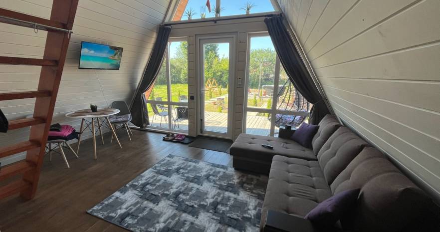 Сдаётся уютный A-frame дом " CHILL " в Гомельской области, г.Добруш, ул. Кривенченко, д.55  изображение 4 - kvartirka.by