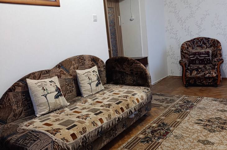 2-Комнатная квартира на сутки в  Гомеле,  Братьев Лизюковых ул., 8   изображение 3 - kvartirka.by