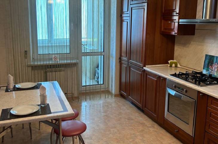 2-Комнатная квартира на сутки в  Жлобине,  Акопова ул., 13    изображение 1 - kvartirka.by