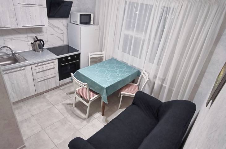 2-Комнатная квартира на сутки в  Минске,  Есенина Сергея ул., 113   изображение 3 - kvartirka.by