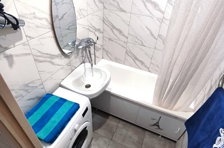 2-Комнатная квартира на сутки в  Минске,  Есенина Сергея ул., 113    изображение 7 - kvartirka.by