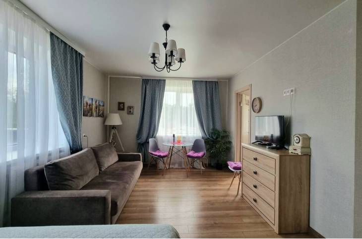 1-Комнатная квартира на сутки в  Лиде,  Фрунзе ул., 18    изображение 2 - kvartirka.by