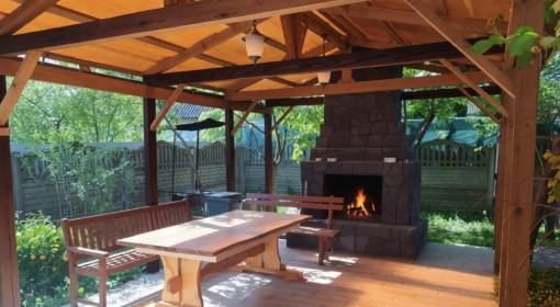 Двухэтажный коттедж недалеко от центра  - kvartirka.by