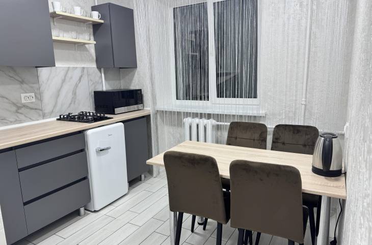 2-Комнатная квартира на сутки в  Барановичах,  Ленина ул., 3   изображение 3 - kvartirka.by