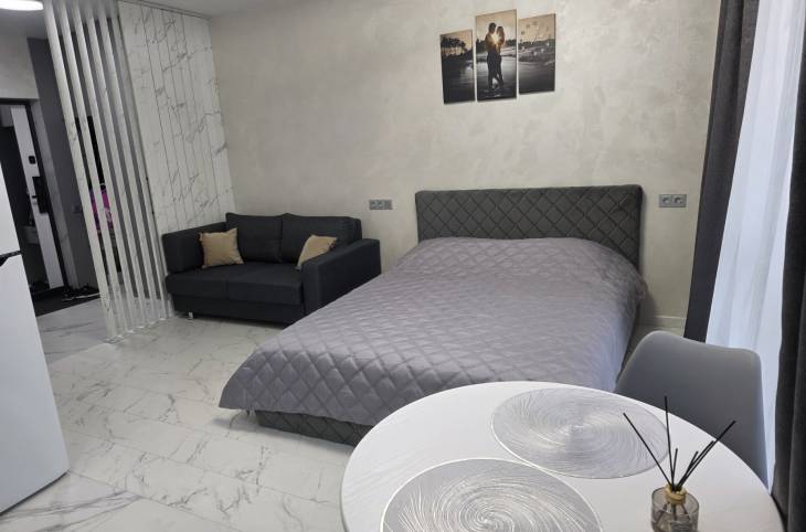 Студия на сутки в  Минске,  Братская ул., 9    изображение 1 - kvartirka.by