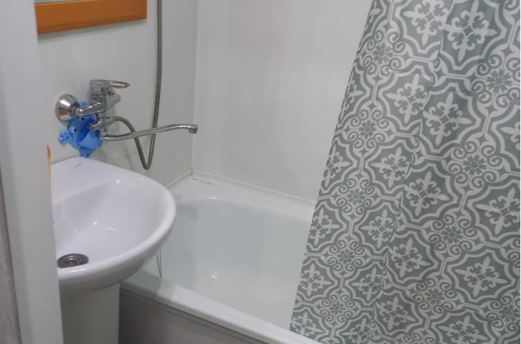 4-Комнатная квартира на сутки в  Лиде,  Тухачевского ул., 39    изображение 11 - kvartirka.by