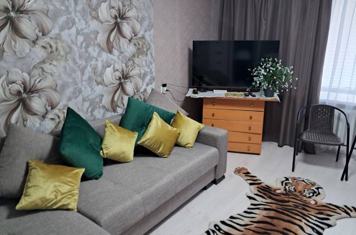 4-Комнатная квартира на сутки в  Лиде,  Тухачевского ул., 39    изображение 1 - kvartirka.by