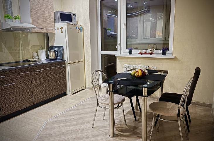 2-Комнатная квартира на ночь в  Минске,  Есенина Сергея ул., 6    изображение 1 - kvartirka.by