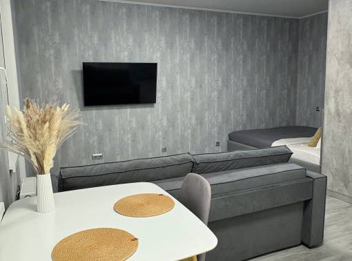 Уютная студия в новом доме  - kvartirka.by