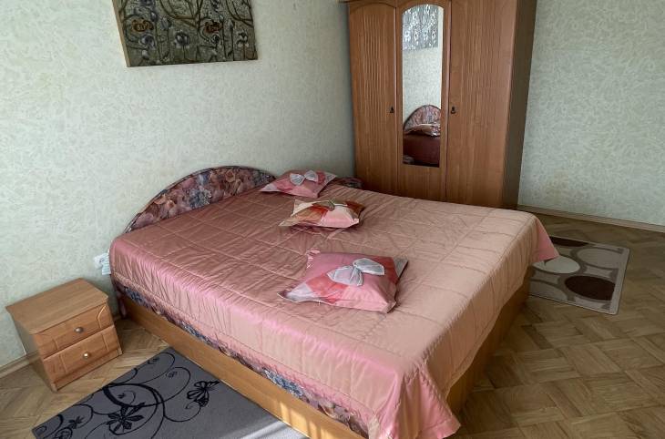 2-Комнатная квартира на час в  Бресте,  Купалы Янки ул., 111A   изображение 3 - kvartirka.by