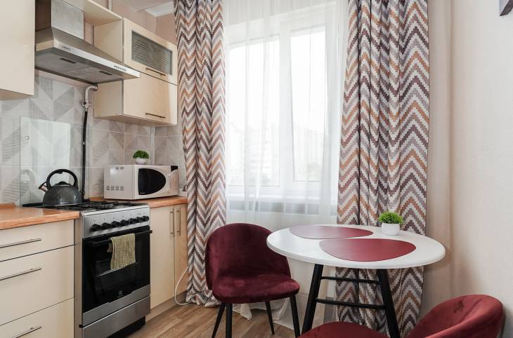 1-Комнатная квартира на час в  Минске,  Жуковского ул., 5/2    изображение 1 - kvartirka.by