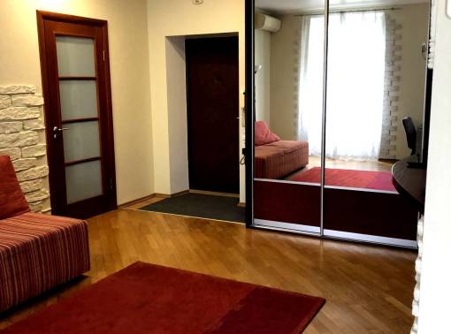  Квартира в центре Минска , не далеко от ЦУМа и Комаровского рынка  - kvartirka.by