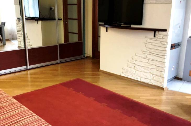 2-Комнатная квартира на сутки в  Минске,  Красная ул., 14    изображение 9 - kvartirka.by