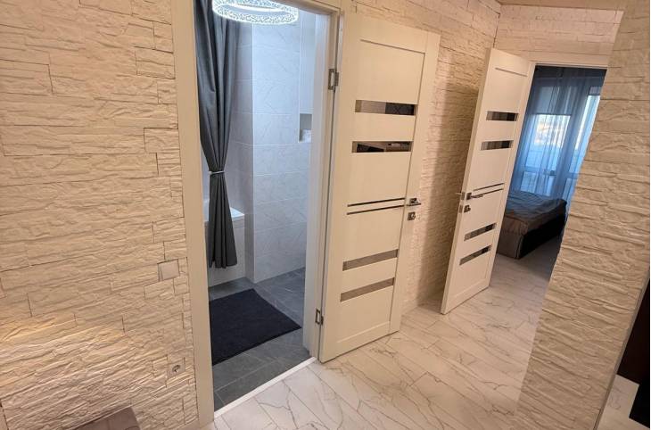 2-Комнатная квартира на сутки в  Пинске,  Первомайская ул., 93    изображение 9 - kvartirka.by